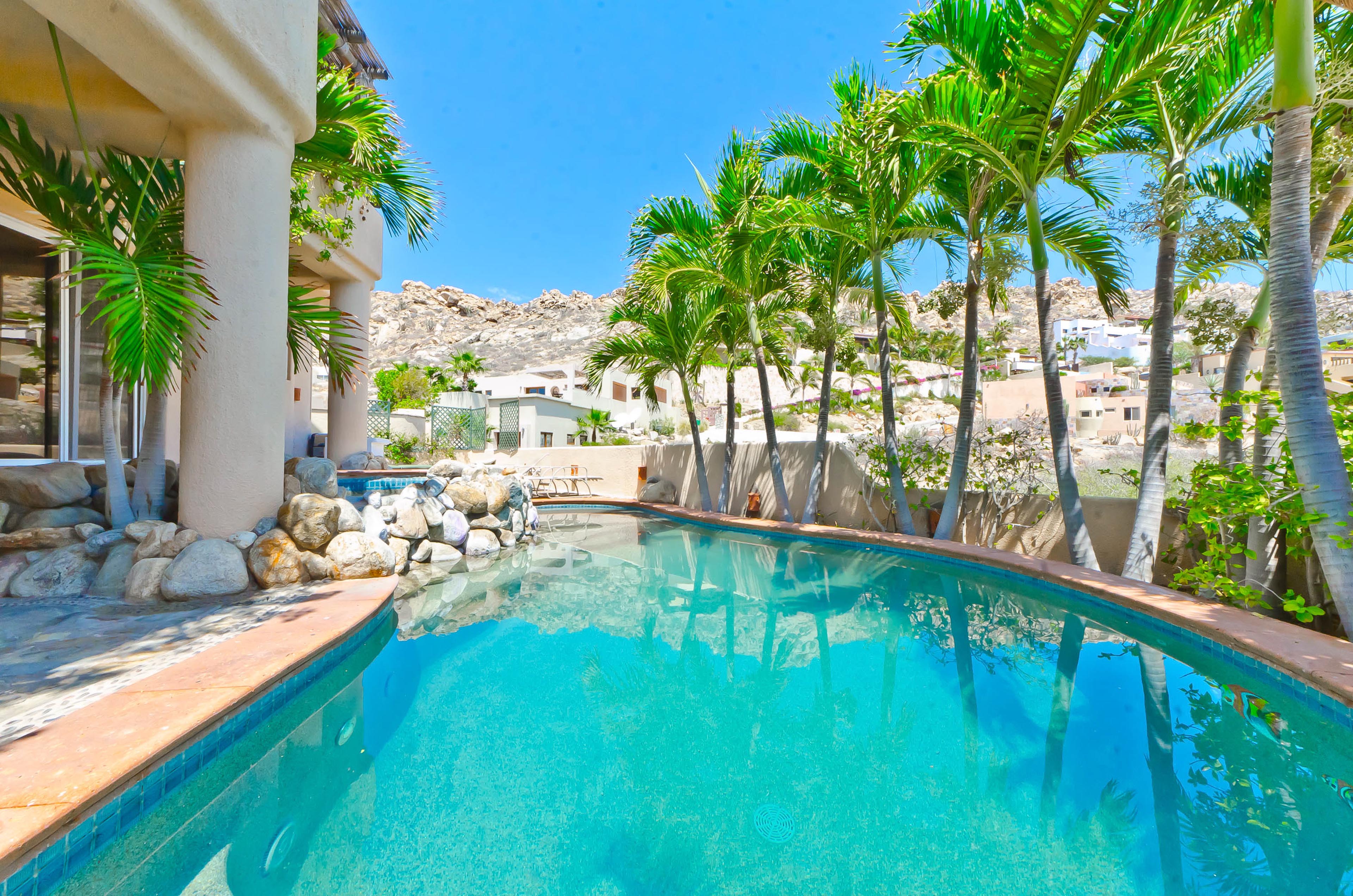 Four Bedroom Villa for the Family!